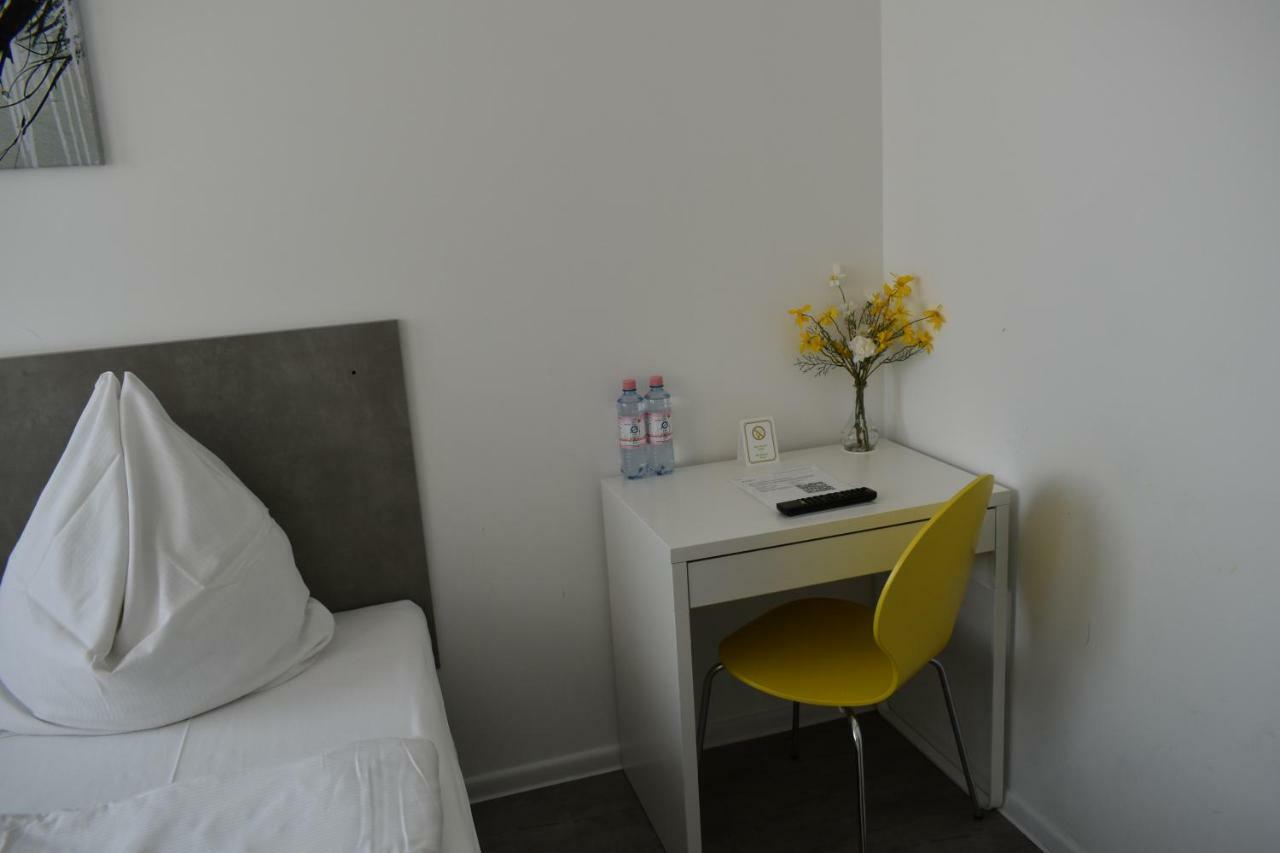 Motel Schoenefeld Großziethen Εξωτερικό φωτογραφία